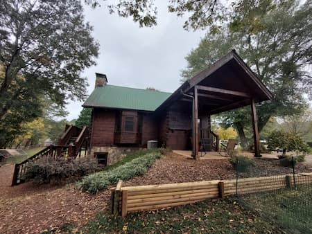 Log Home Surface Stripping And Staining In Jasper, GA
